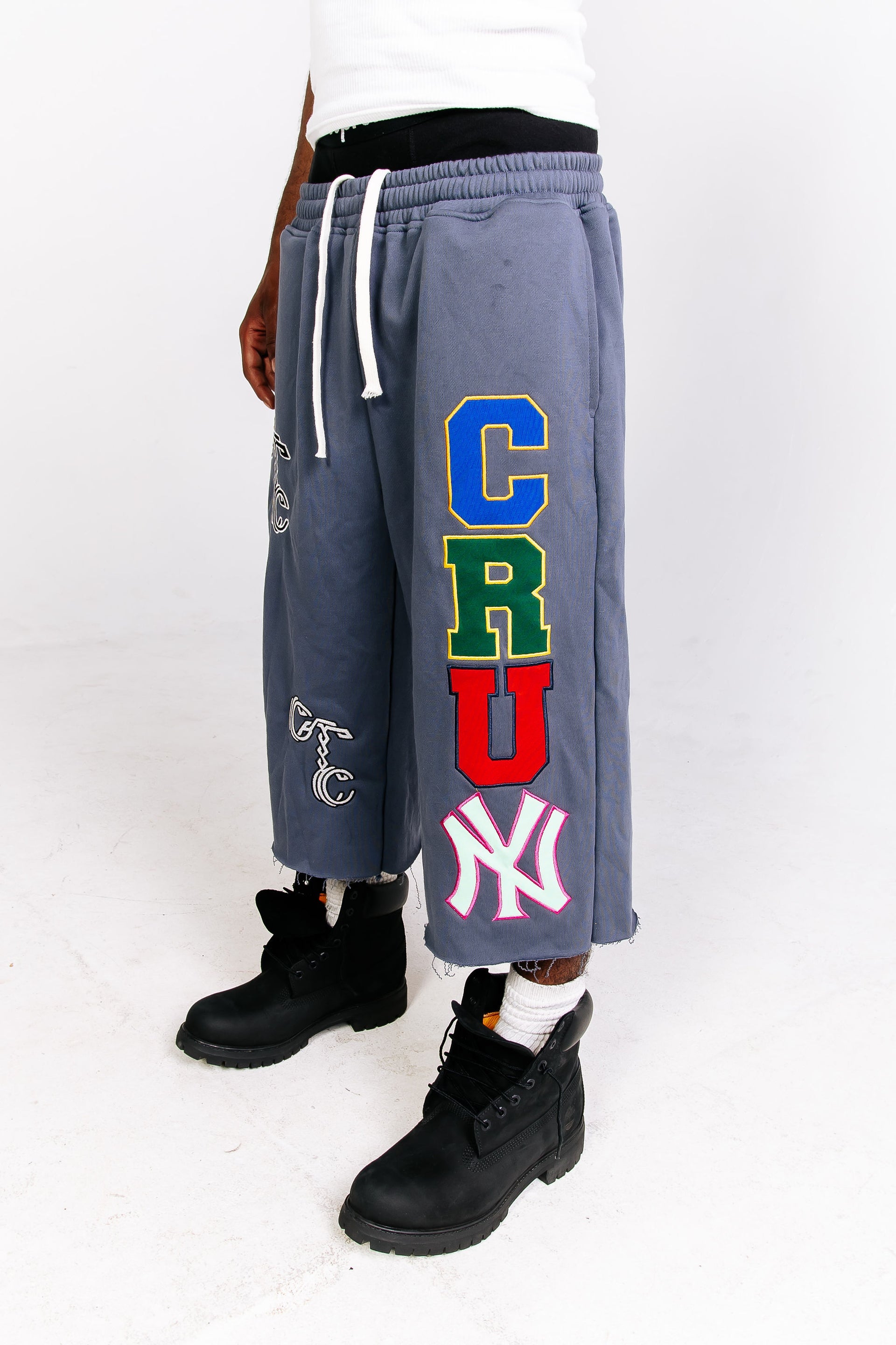 Crum NY Shorts ‘Smoke Gray’